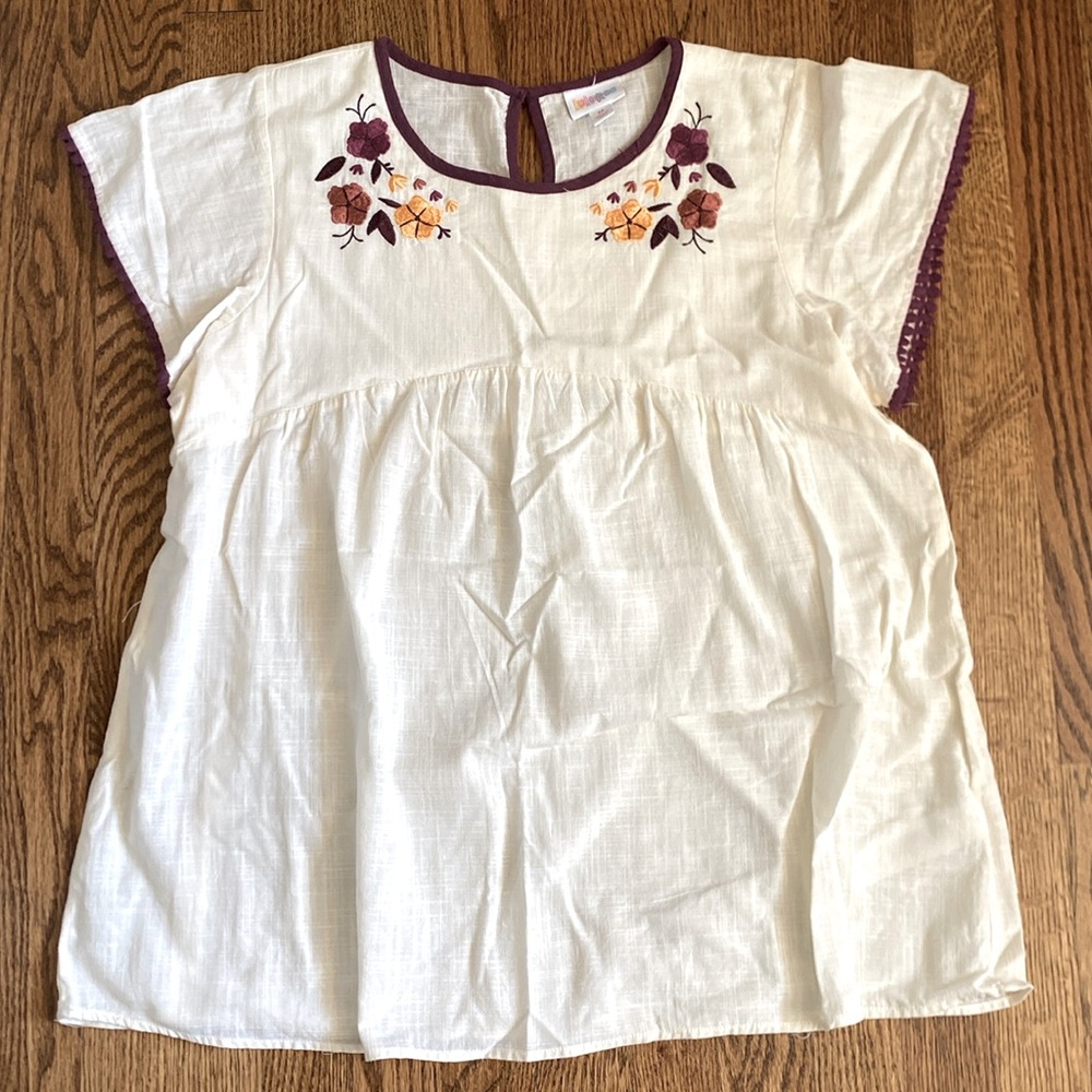 NWOT Lularoe size medium white embroidered top